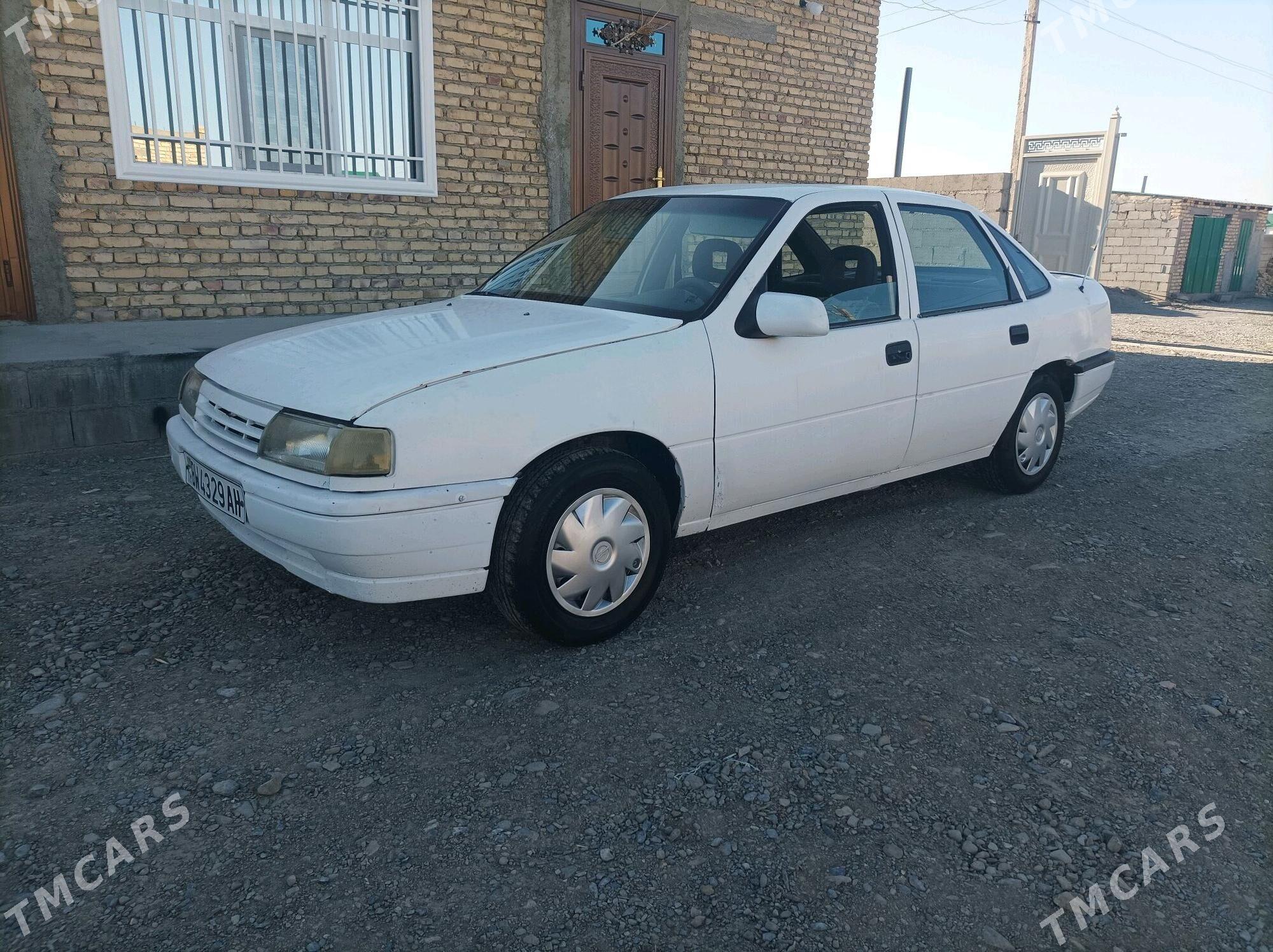 Opel Vectra 1992 - 23 000 TMT - Bäherden - img 1