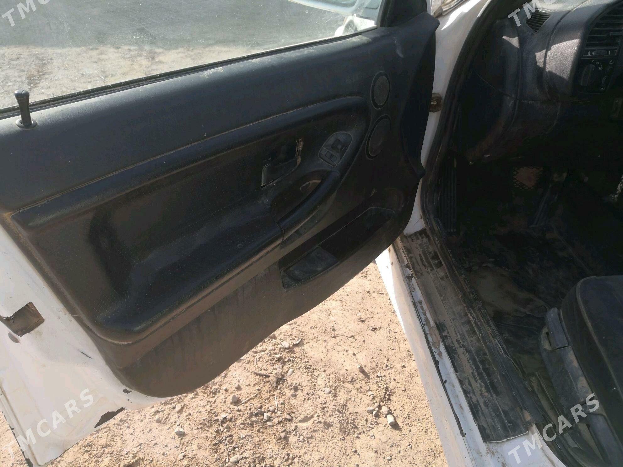 BMW 325 1995 - 15 000 TMT - Murgap - img 5