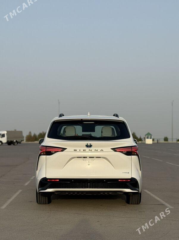 Toyota Sienna 2022 - 640 250 TMT - Aşgabat - img 4