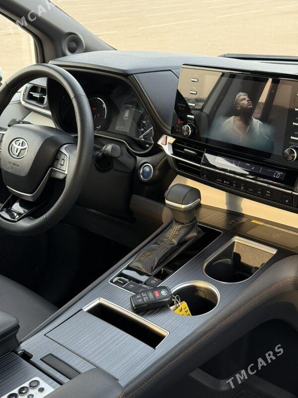 Toyota Sienna 2022 - 640 250 TMT - Aşgabat - img 9