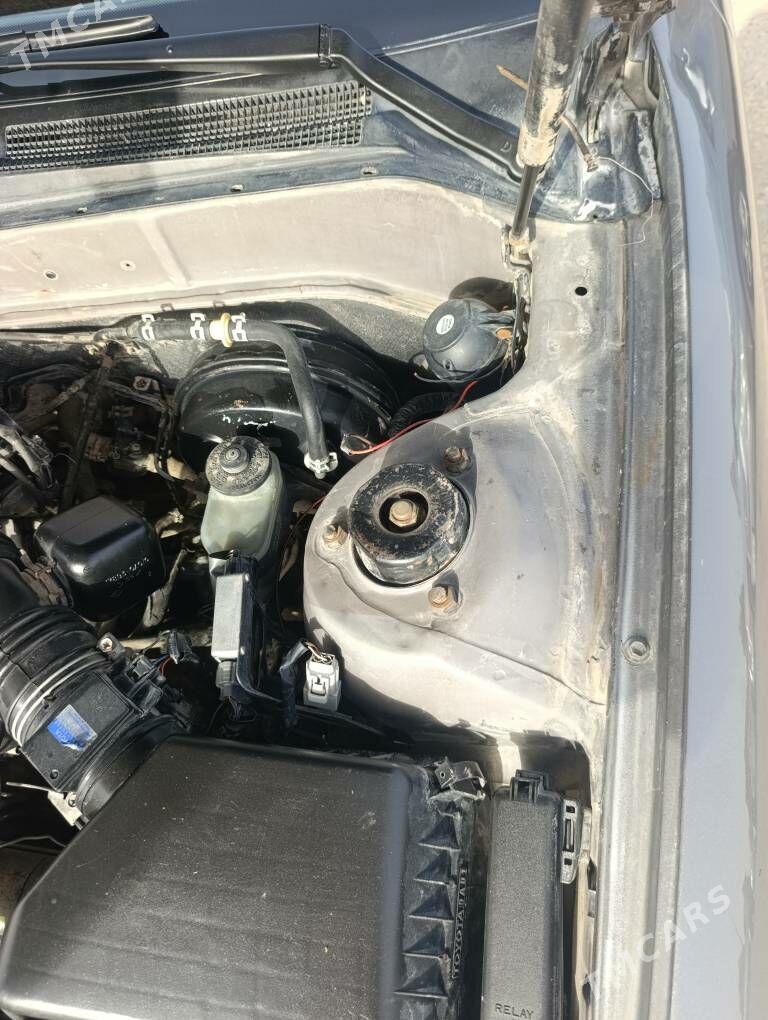 Toyota Camry 1996 - 110 000 TMT - Türkmenabat - img 4