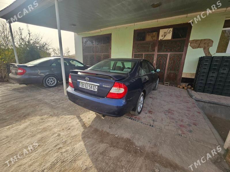 Toyota Camry 2002 - 150 000 TMT - Кёнеургенч - img 2