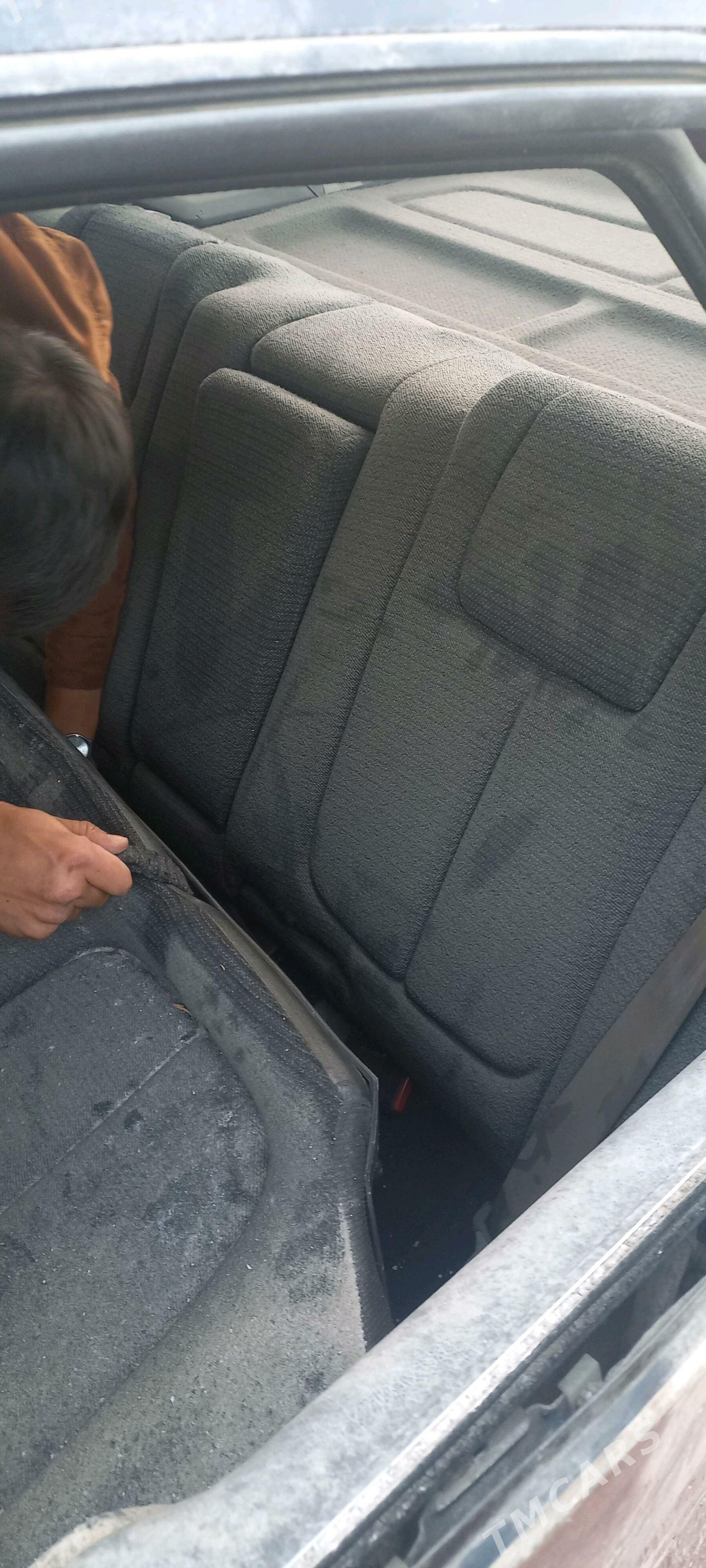 Mitsubishi Galant 1991 - 9 000 TMT - Туркменбаши - img 4