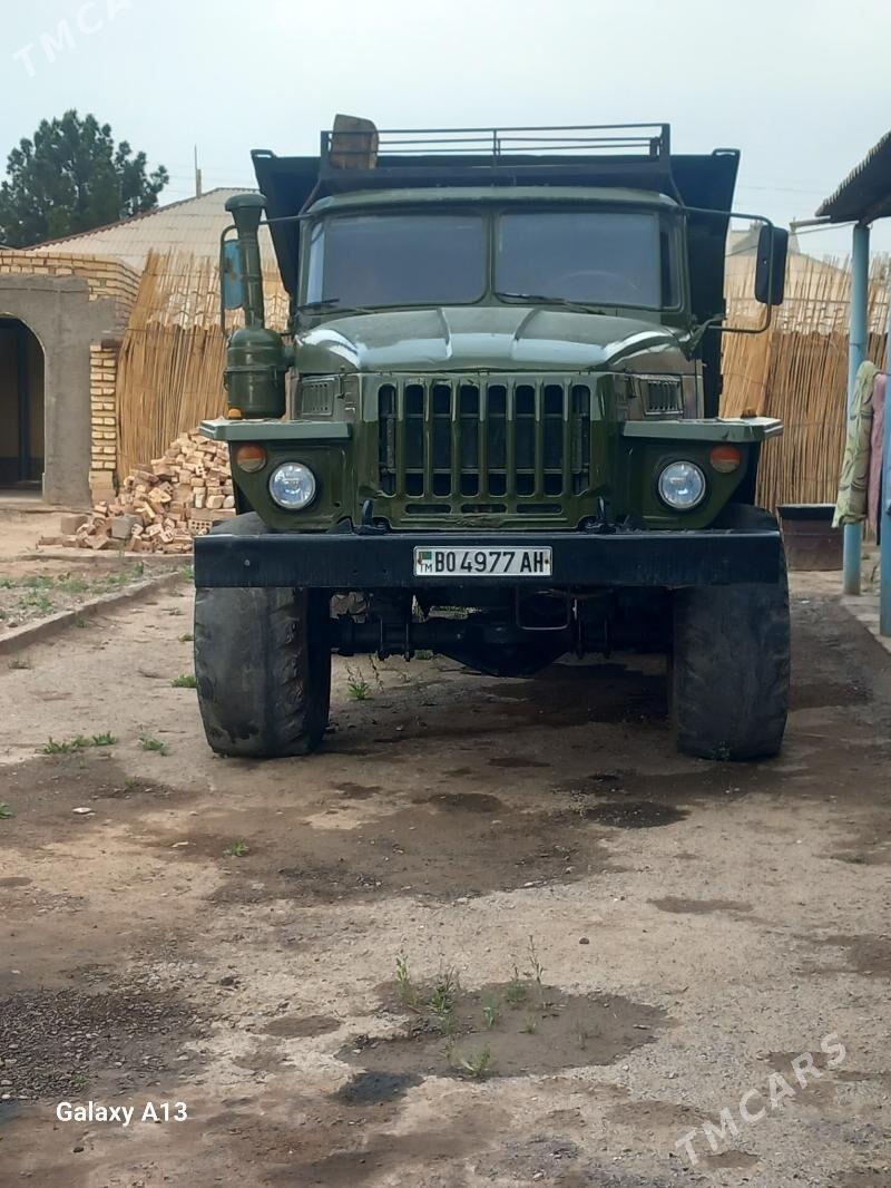 Ural 4320 1981 - 150 000 TMT - Sarahs - img 3