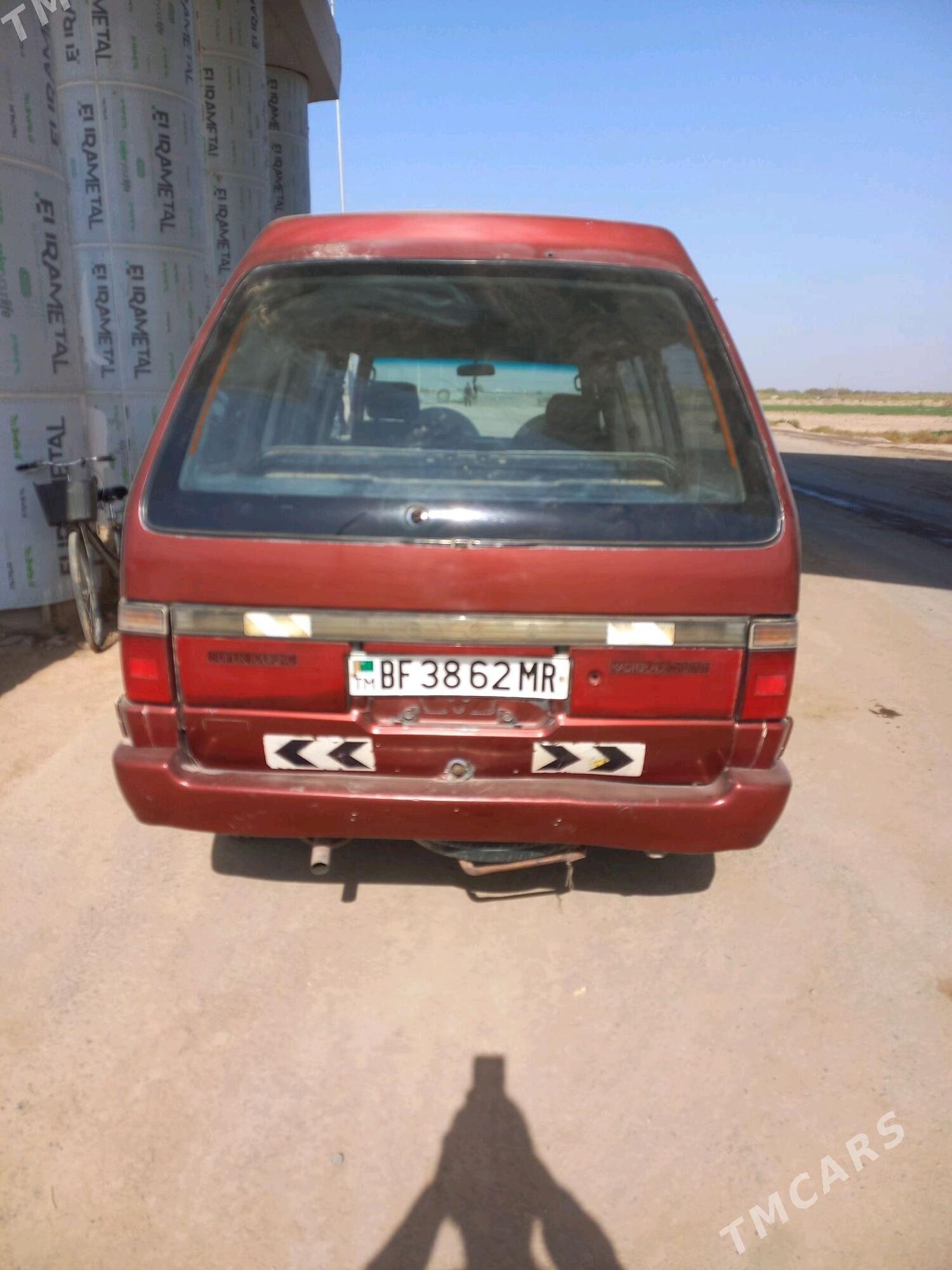 Toyota Town Ace 1994 - 25 000 TMT - Ёлётен - img 1