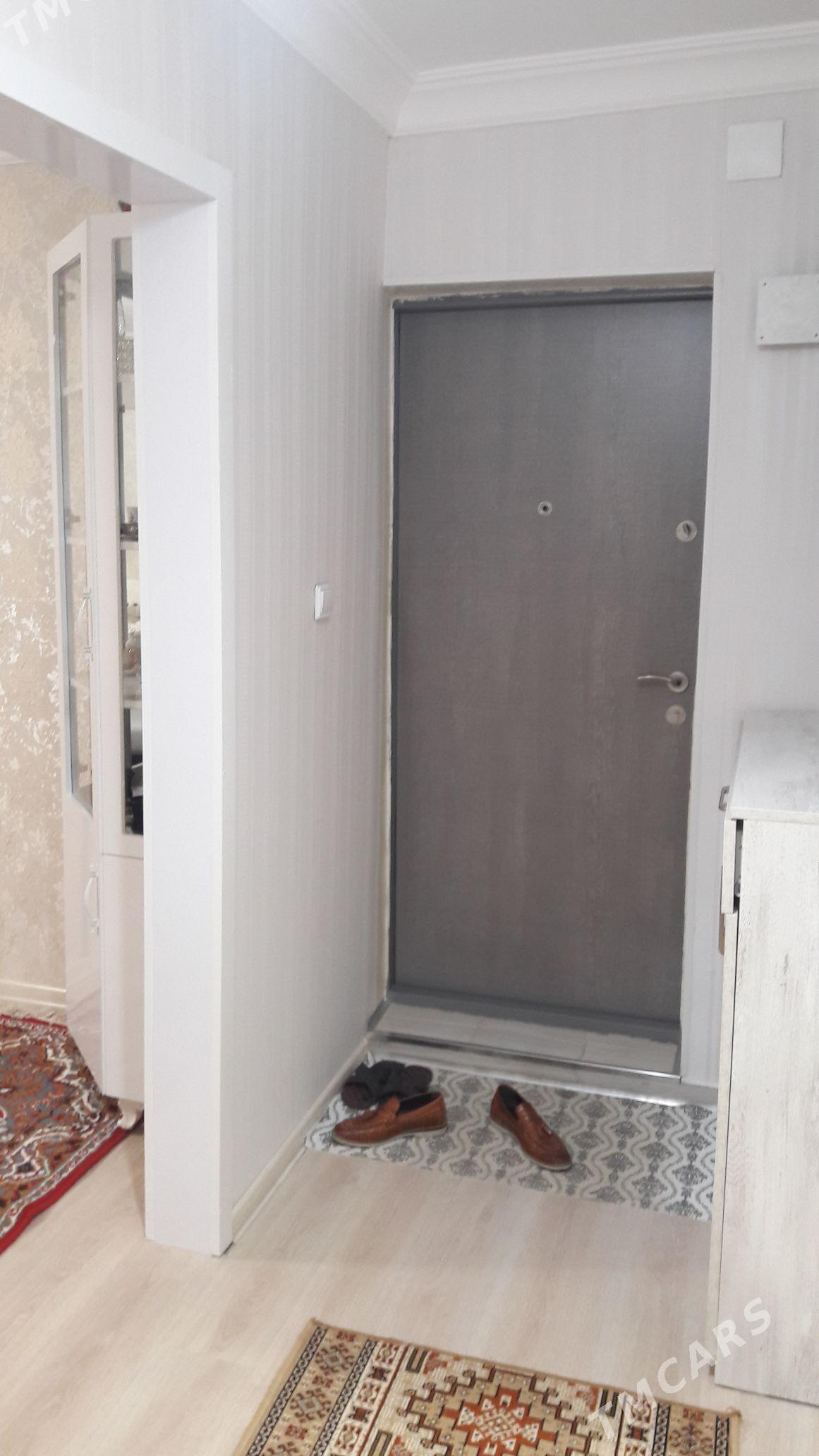 5 mkr 4 kom Ipoteka Obmen - 5 mkr - img 2