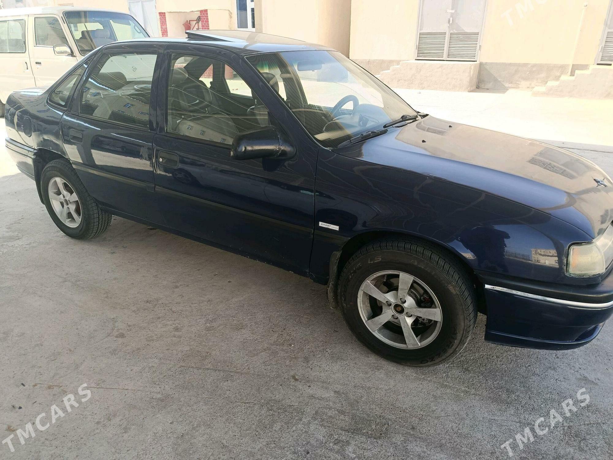 Opel Vectra 1993 - 24 000 TMT - Mary - img 2