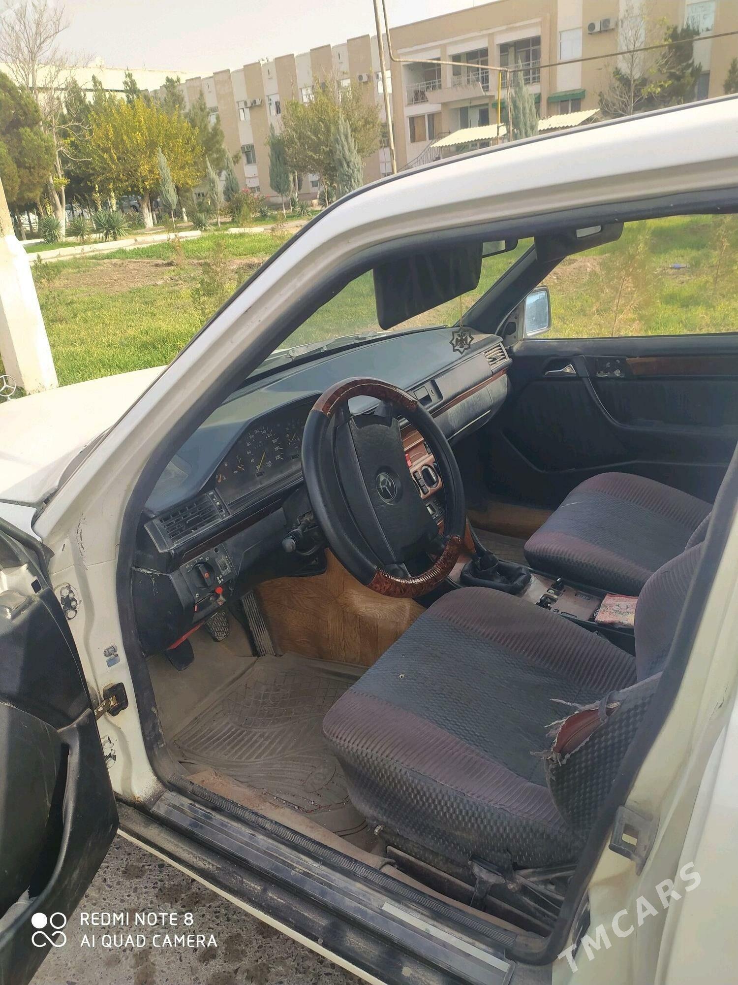 Mercedes-Benz W123 1995 - 50 000 TMT - Türkmenabat - img 3