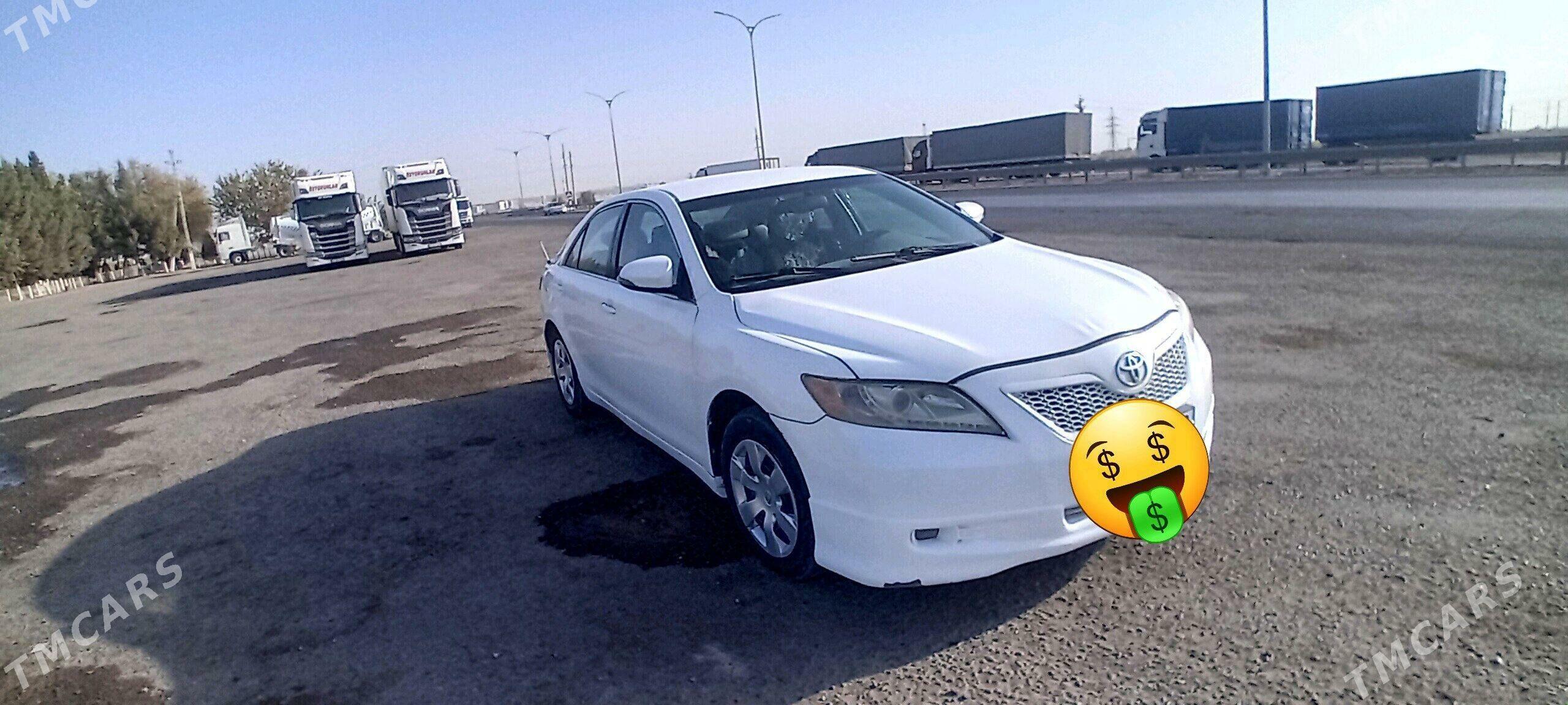 Toyota Camry 2008 - 128 000 TMT - Мары - img 2
