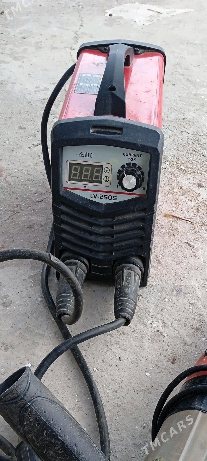 Sbarka aparat - Туркменбаши - img 1