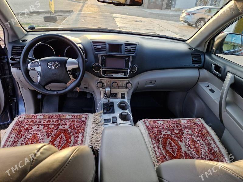 Toyota Highlander 2013 - 320 000 TMT - Mary - img 7