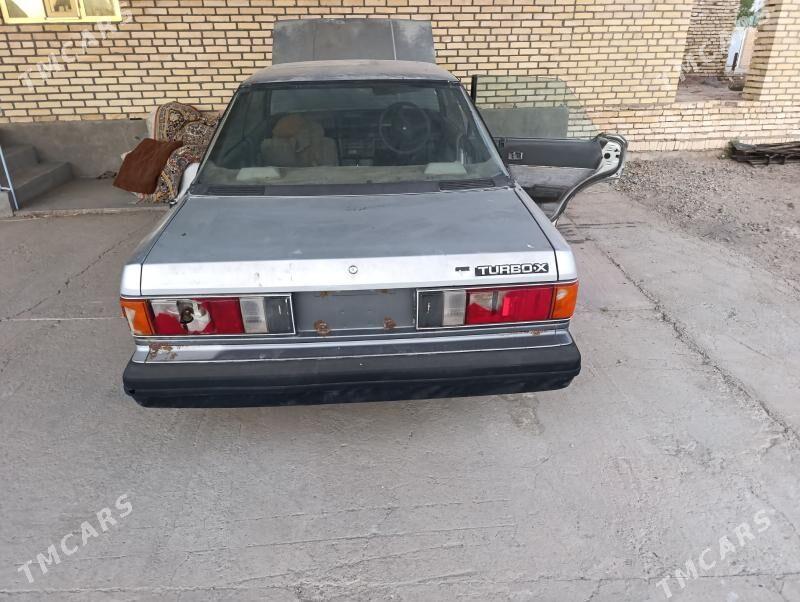 Nissan Bluebird 1982 - 4 000 TMT - Sarahs - img 2