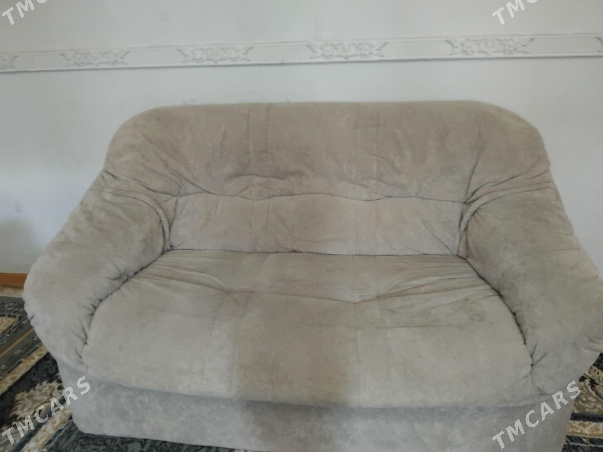 Diwan - Gurtly - img 3