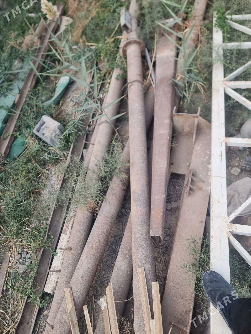 Demirler- turbalar - Bäherden - img 1