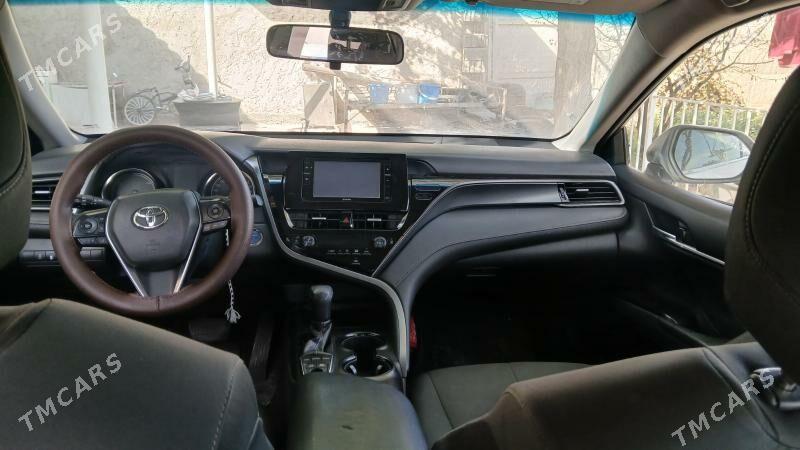 Toyota Camry 2021 - 220 000 TMT - Бузмеин - img 8