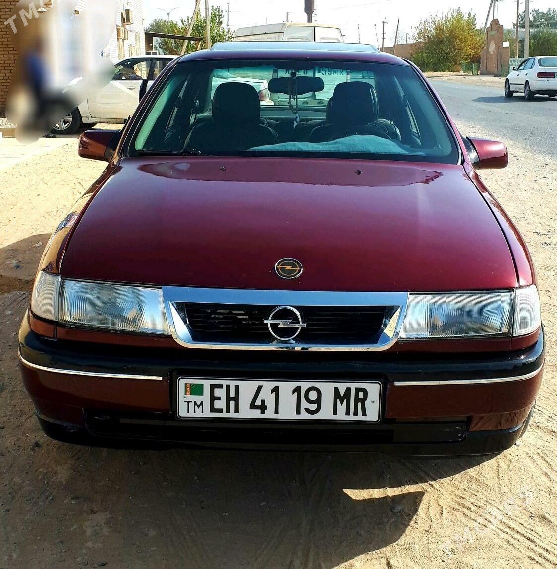Opel Vectra 1990 - 40 000 TMT - Mary - img 7