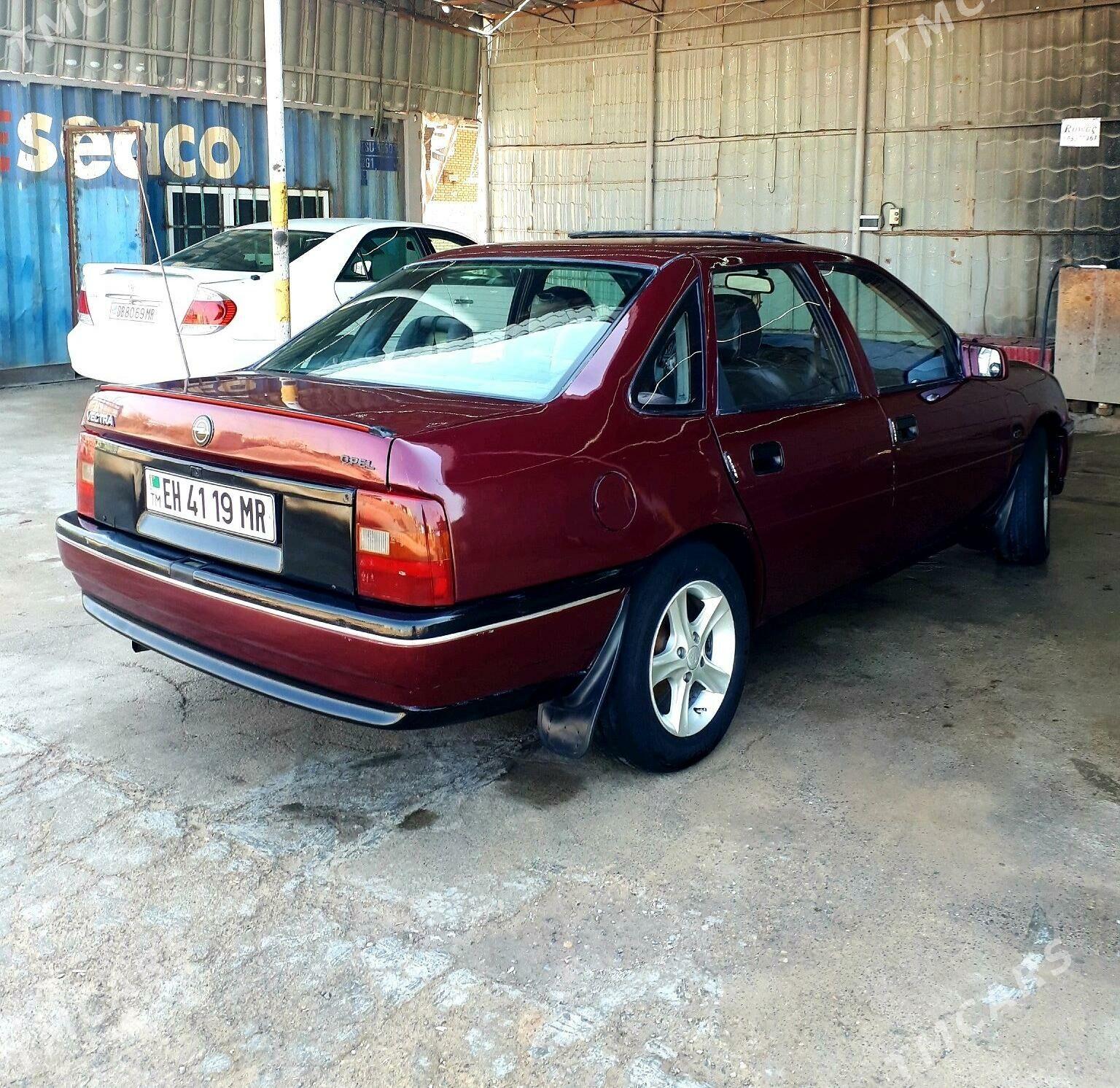 Opel Vectra 1990 - 40 000 TMT - Mary - img 4