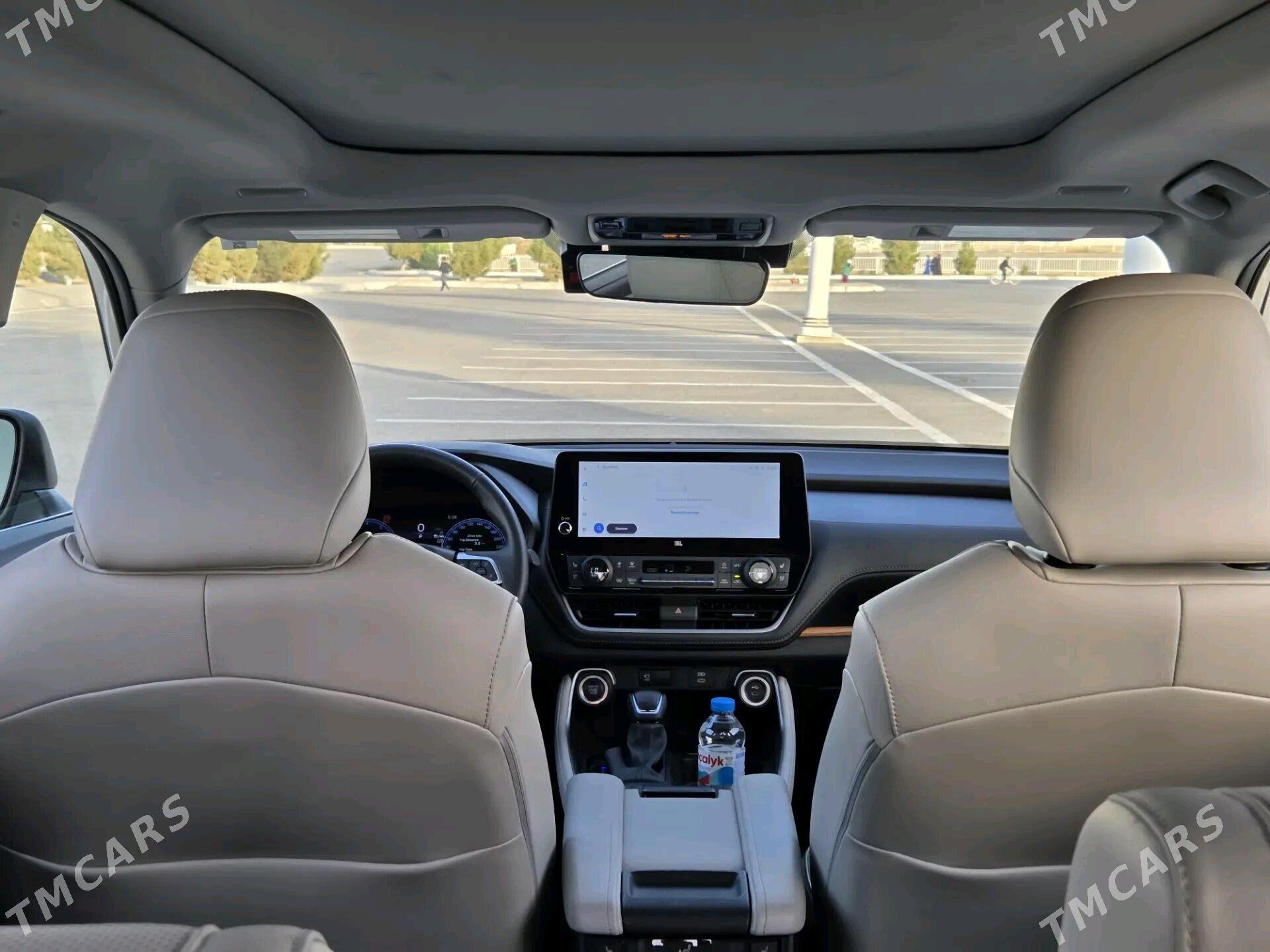 Toyota Highlander 2024 - 850 000 TMT - Aşgabat - img 7