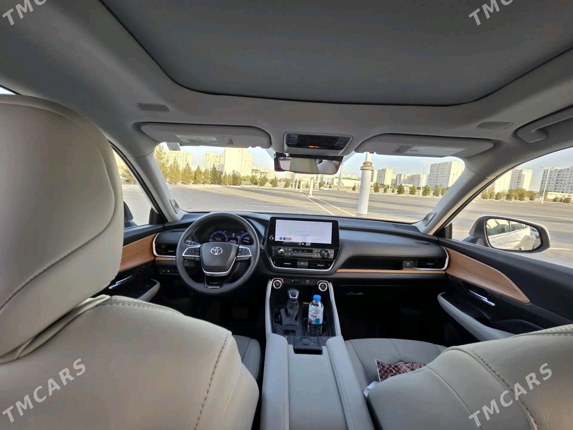 Toyota Highlander 2024 - 850 000 TMT - Aşgabat - img 6