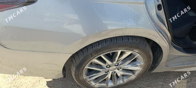 Toyota Camry 2021 - 255 000 TMT - Мары - img 4