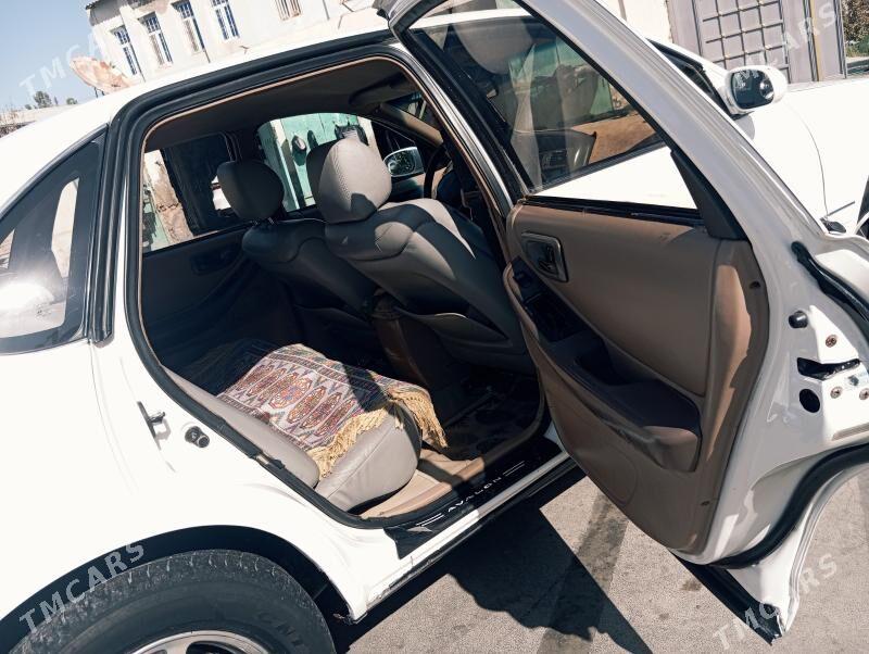 Toyota Avalon 1996 - 110 000 TMT - Мары - img 6