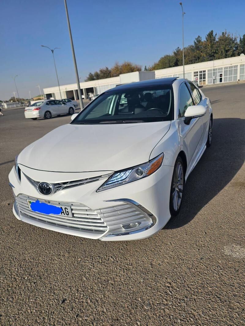 Toyota Camry 2022 - 289 000 TMT - Aşgabat - img 2