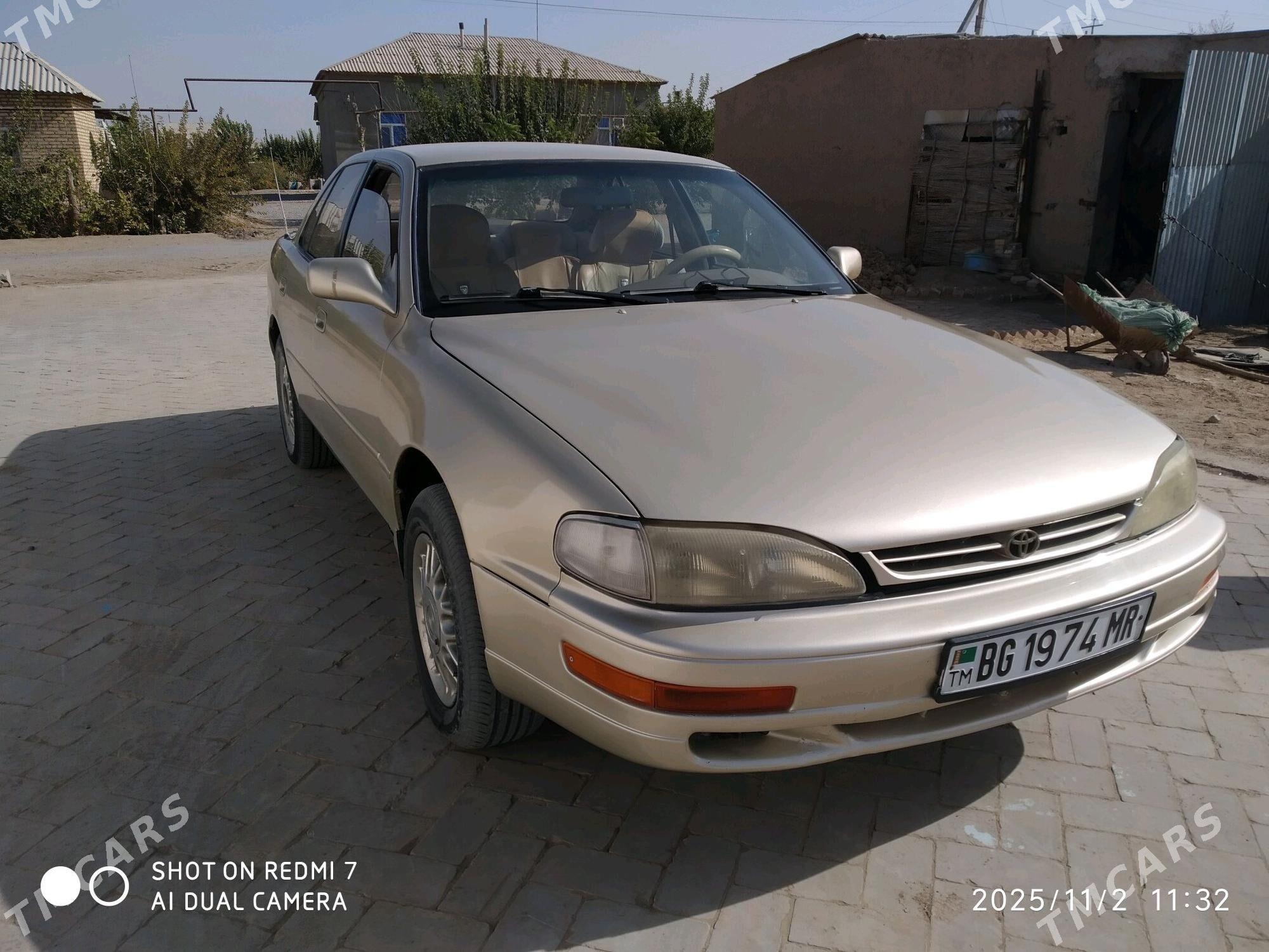 Toyota Camry 1994 - 90 000 TMT - Türkmengala - img 4