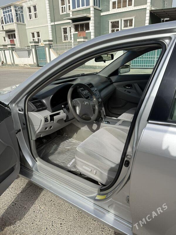 Toyota Camry 2010 - 200 000 TMT - Туркменабат - img 6