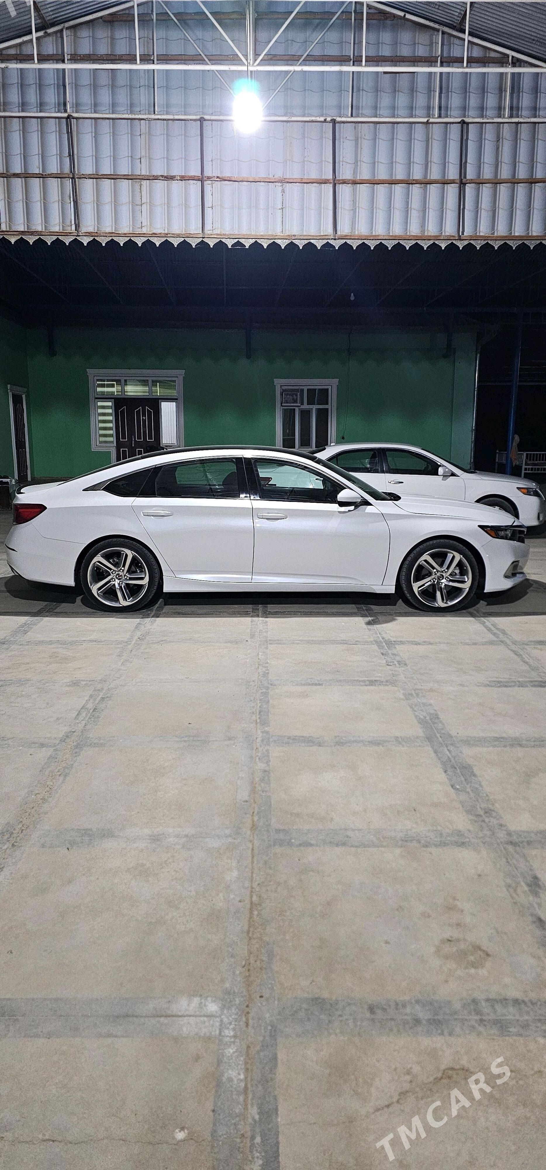 Honda Accord 2022 - 275 000 TMT - Мары - img 8