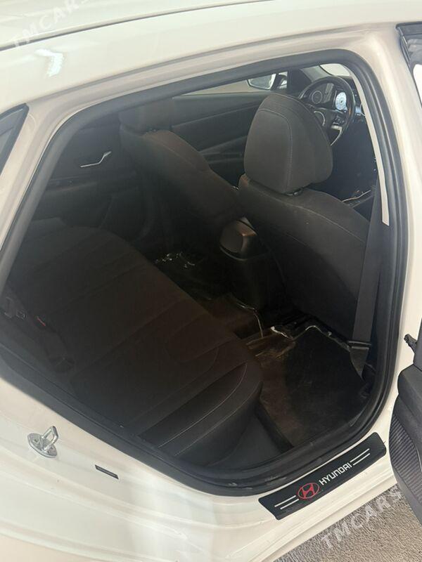 Hyundai Elantra 2021 - 205 000 TMT - 30 мкр - img 1