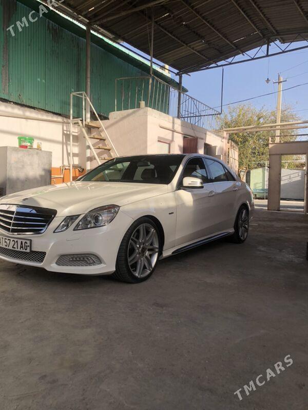 Mercedes-Benz E350 2011 - 320 000 TMT - Aşgabat - img 1