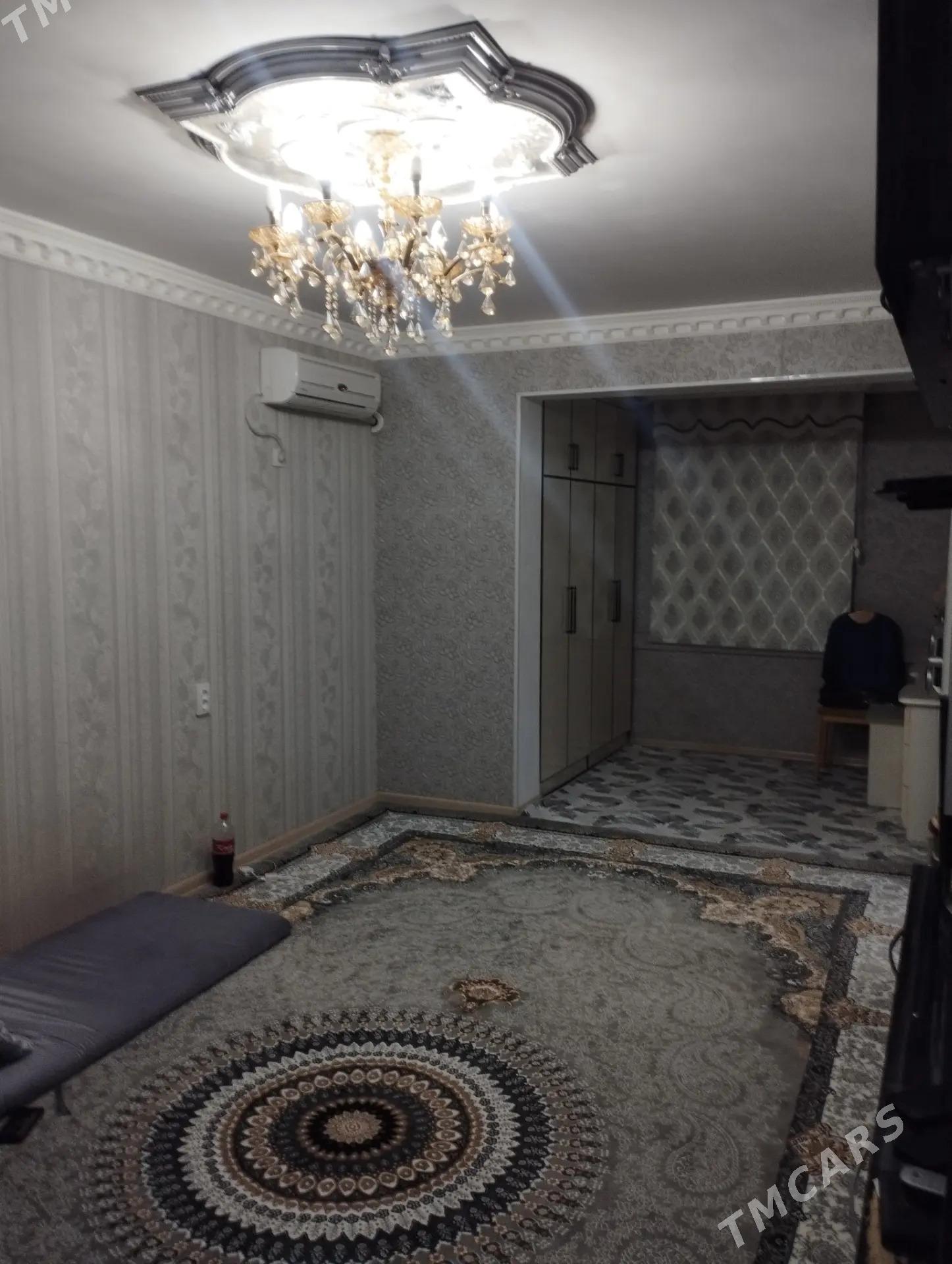 11МКР 2ЭТАЖ 2КОМНАТЫ - 11 мкр - img 2