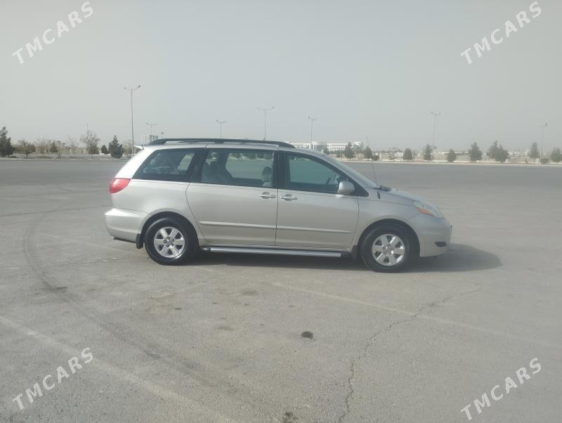 Toyota Sienna 2008 - 260 000 TMT - Сакар - img 2