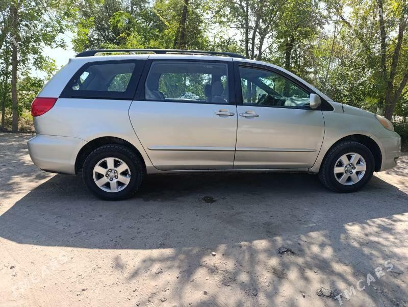 Toyota Sienna 2005 - 210 000 TMT - Türkmenbaşy etr. - img 4