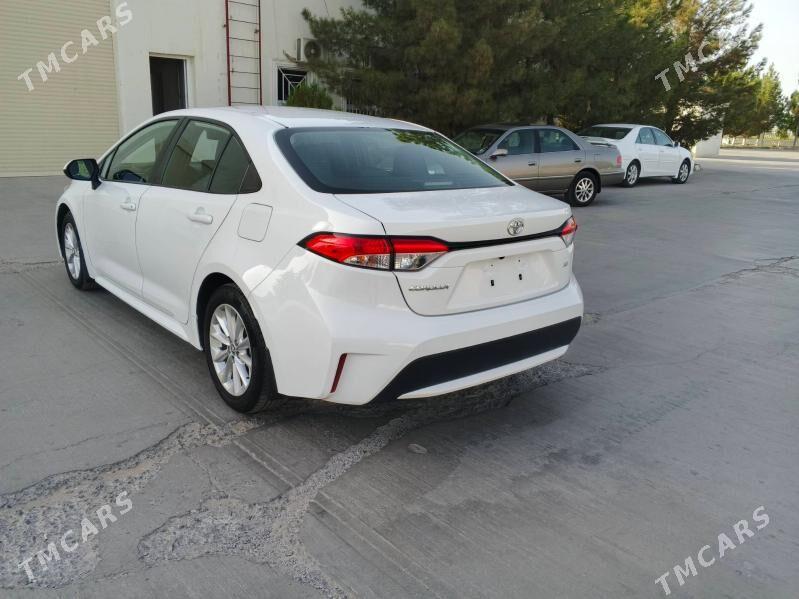 Toyota Corolla 2022 - 285 000 TMT - Ёлётен - img 2