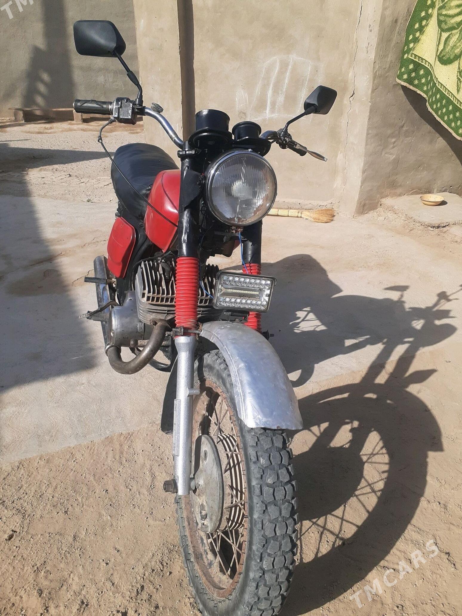 Iž Ýupiter 4 2022 - 7 000 TMT - Мургап - img 3