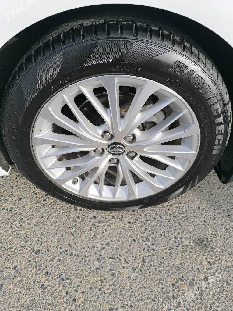 Toyota Camry 2019 - 310 000 TMT - Туркменабат - img 10