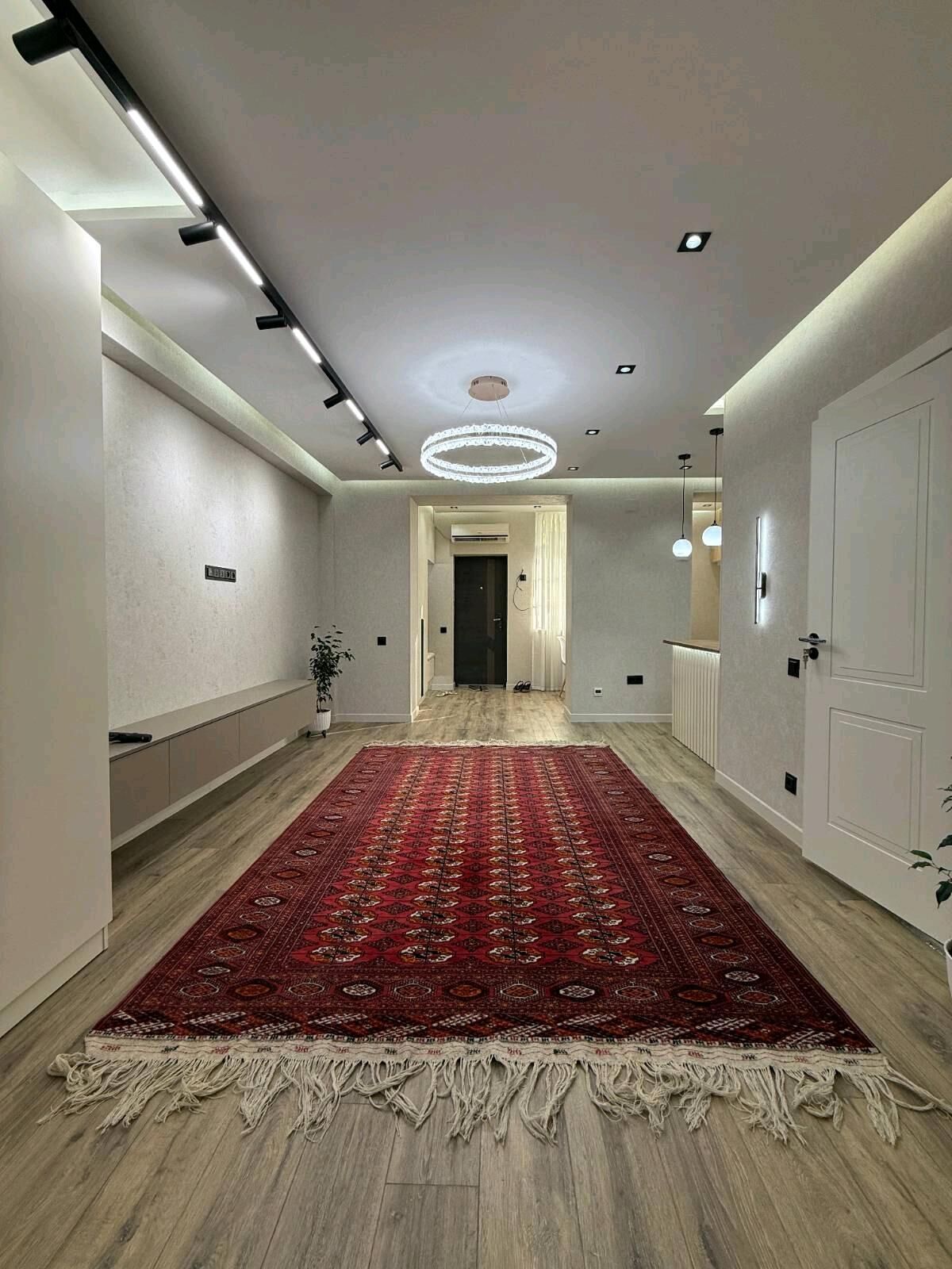 3 MKR LUX 3 KOMNAT - 3 mkr - img 1