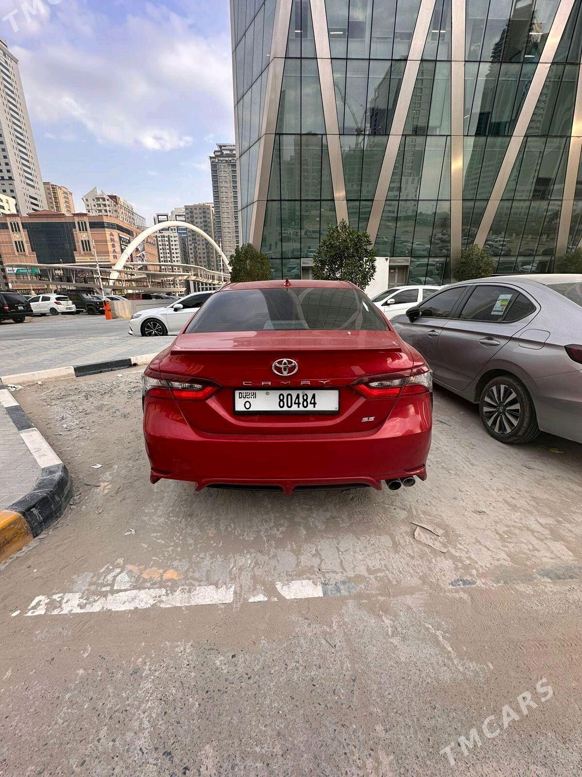 Toyota Camry 2021 - 290 000 TMT - Ýolöten - img 7