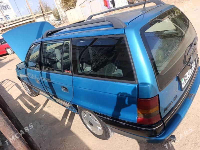 Opel Astra 1994 - 45 000 TMT - Мары - img 2