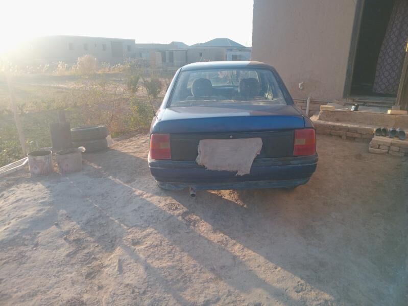 Opel Vectra 1991 - 20 000 TMT - Гурбансолтан Едже - img 5