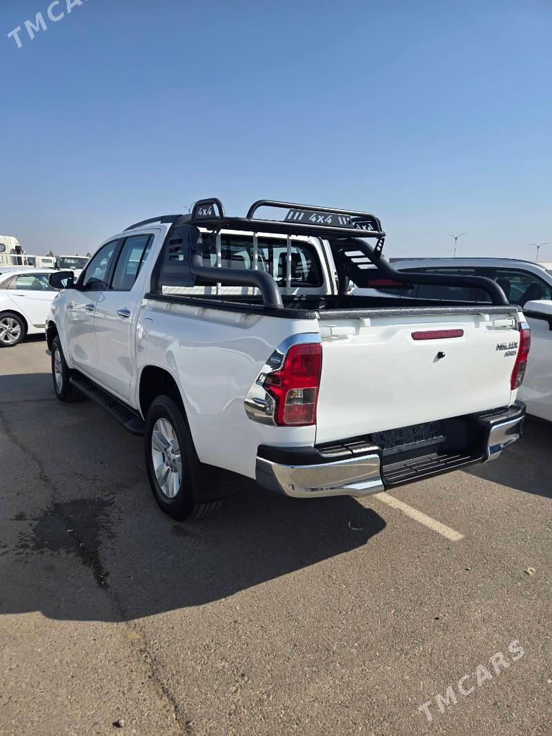 Toyota Hilux 2016 - 495 000 TMT - Aşgabat - img 3