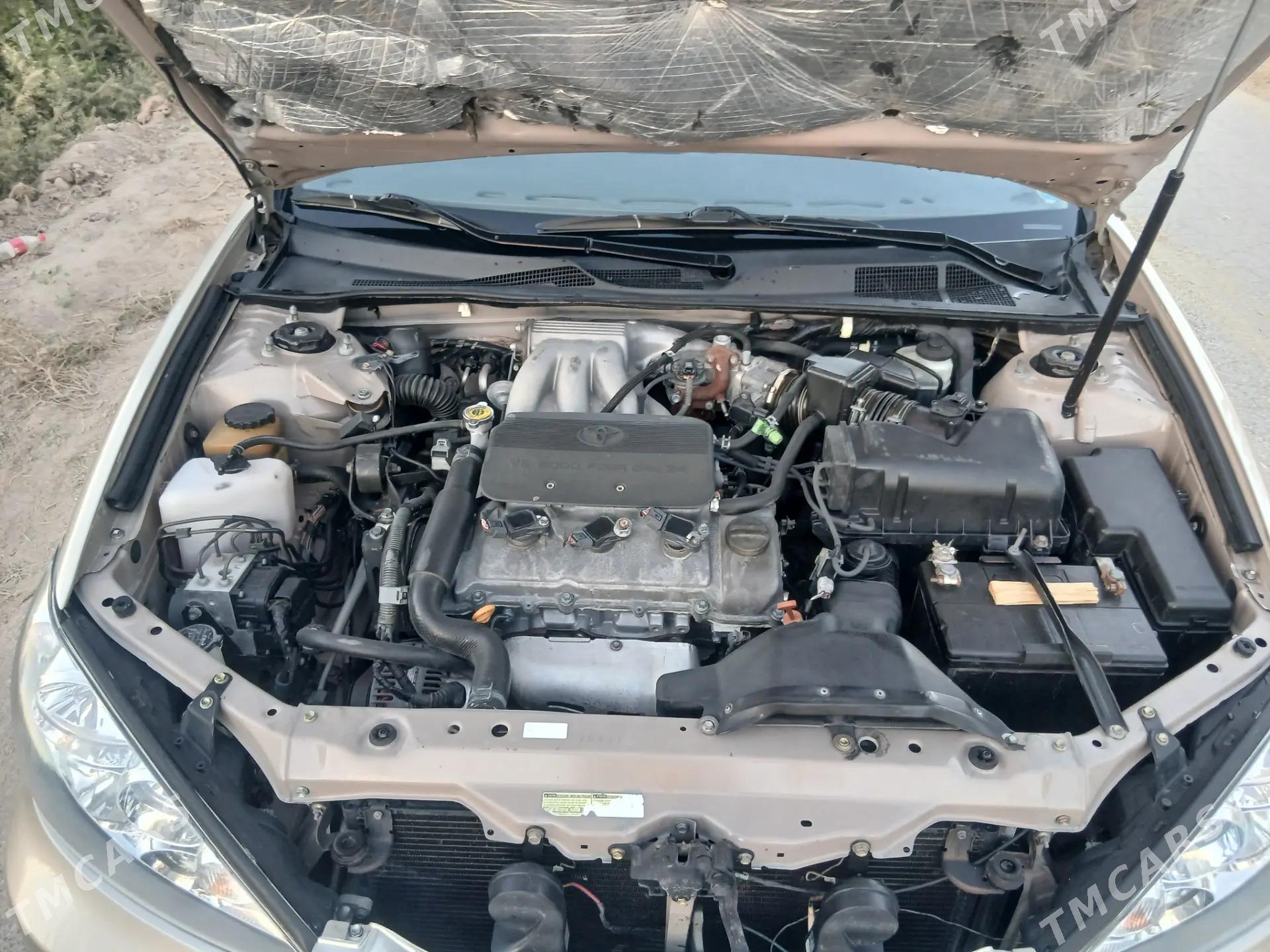 Toyota Camry 2002 - 220 000 TMT - Саят - img 10