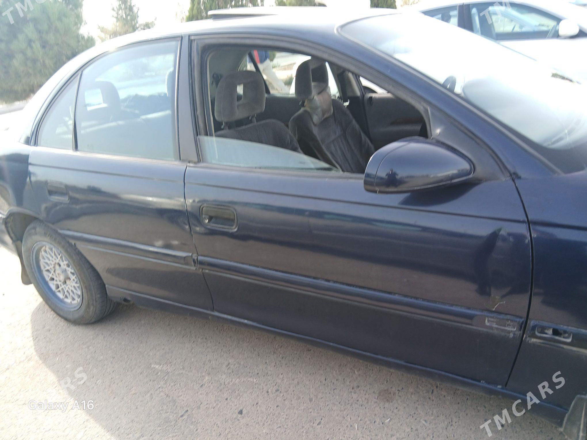 Opel Omega 1995 - 35 000 TMT - Дянев - img 2