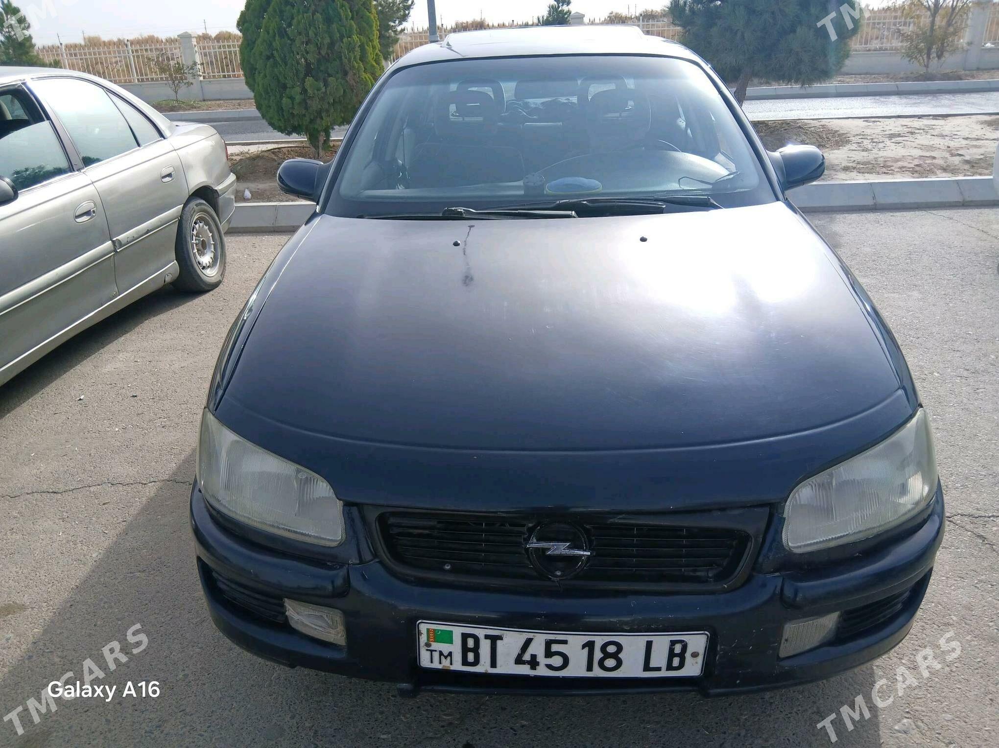 Opel Omega 1995 - 35 000 TMT - Дянев - img 3