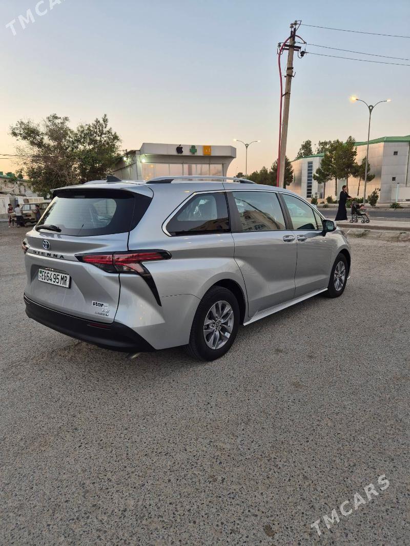 Toyota Sienna 2022 - 500 000 TMT - Мары - img 7