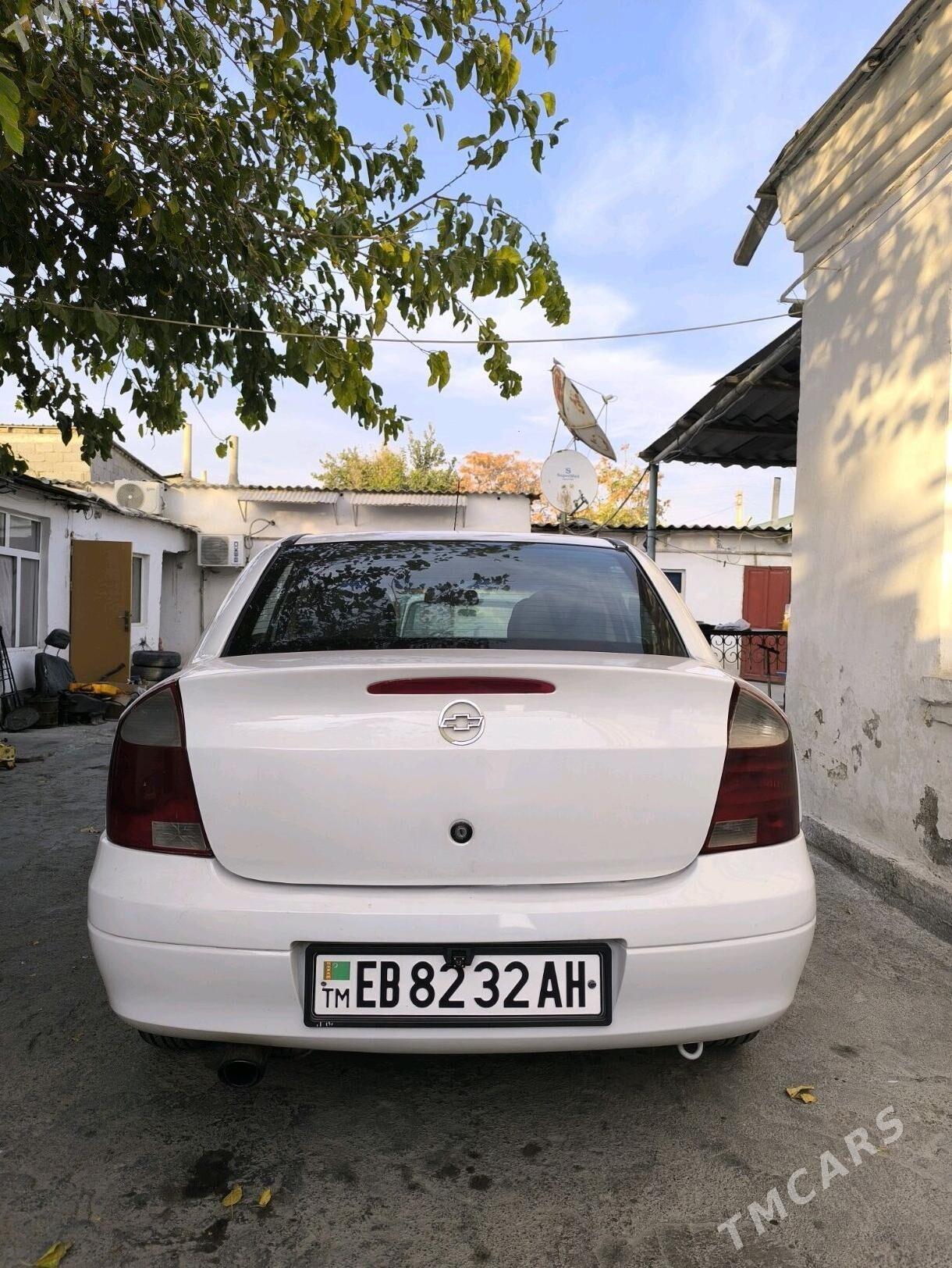 Opel Corsa 2003 - 55 000 TMT - Hitrowka - img 2