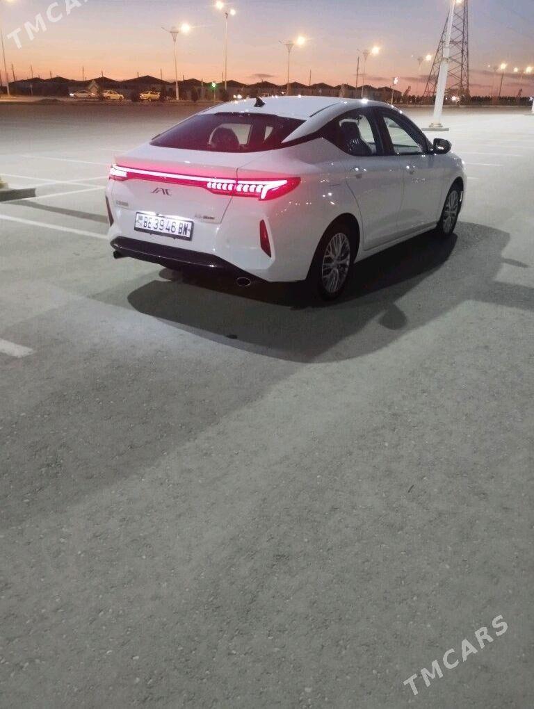 Toyota Corolla 2023 - 280 000 TMT - Балканабат - img 3