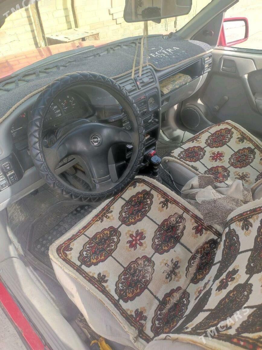 Opel Vectra 1993 - 42 000 TMT - Дянев - img 6