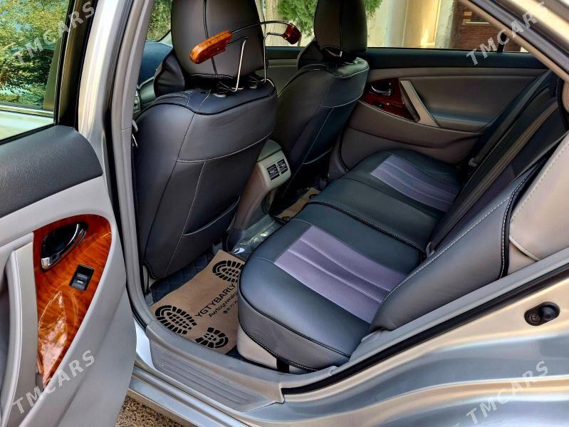 Toyota Camry 2011 - 280 000 TMT - Ким район - img 5